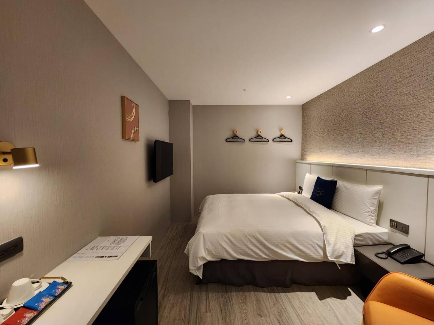 Fun Stay Inn Ximen Taipei Exterior foto